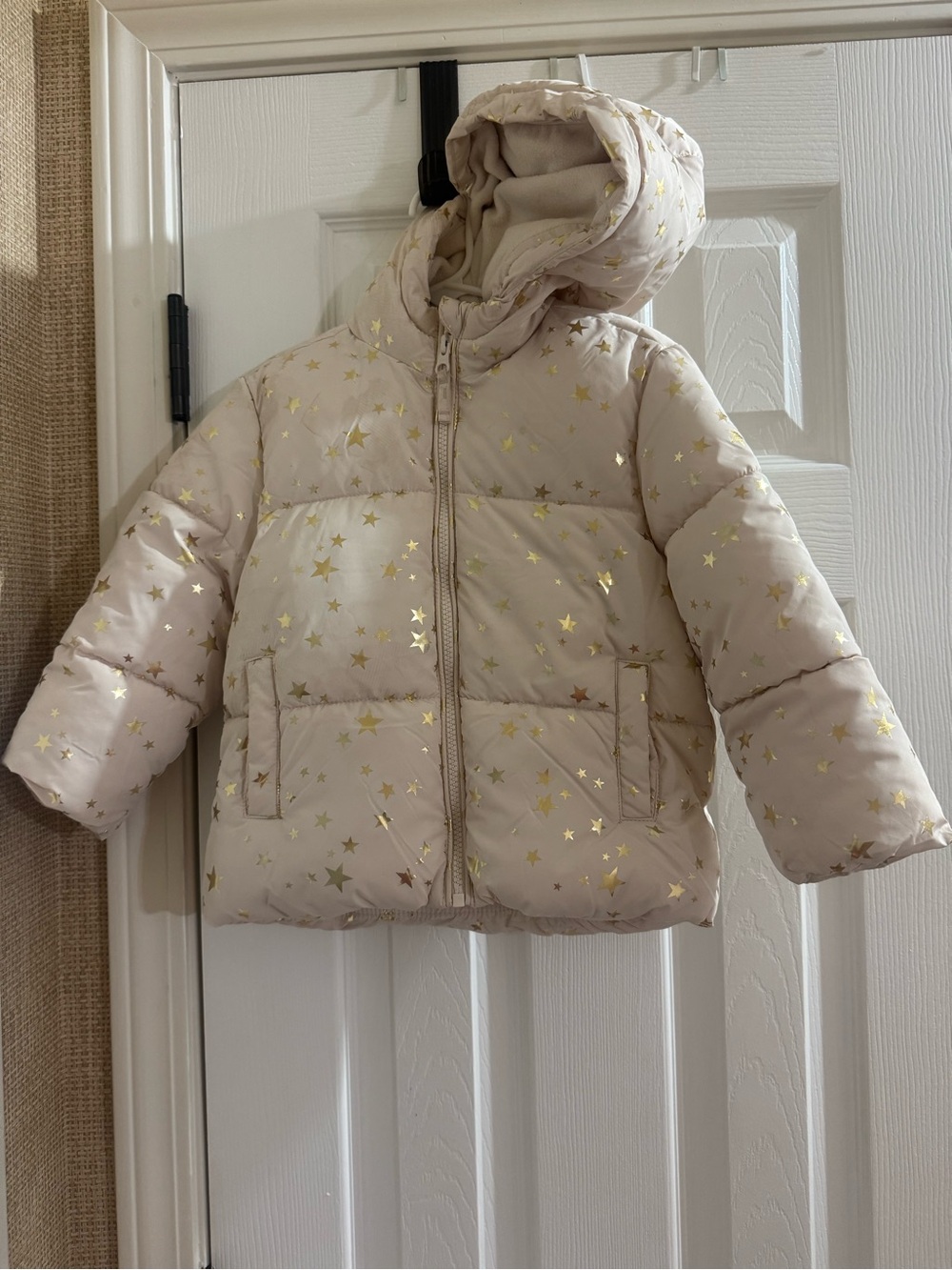 Kids' Puffer Jacket with Gold Star Print
